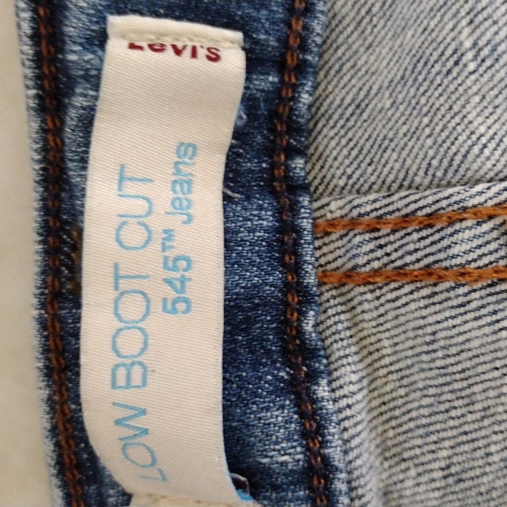 Levi's 545 Low boot cut jeans. - Picture 7 of 14